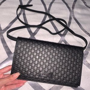 Authentic Gucci (Microguccissima) Crossbody Wallet